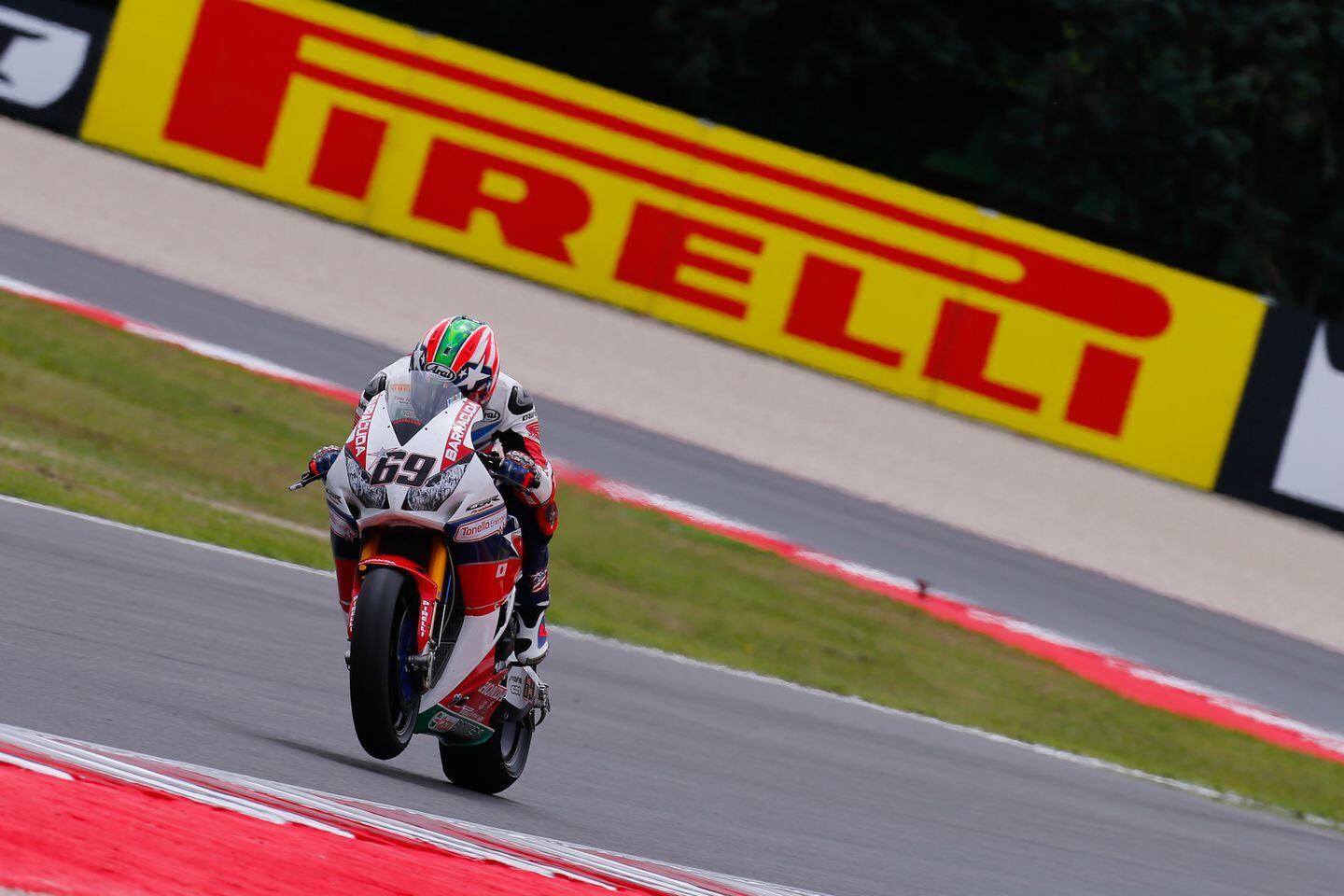 Wsbk Nicky Hayden Fastest On Friday Cycle World