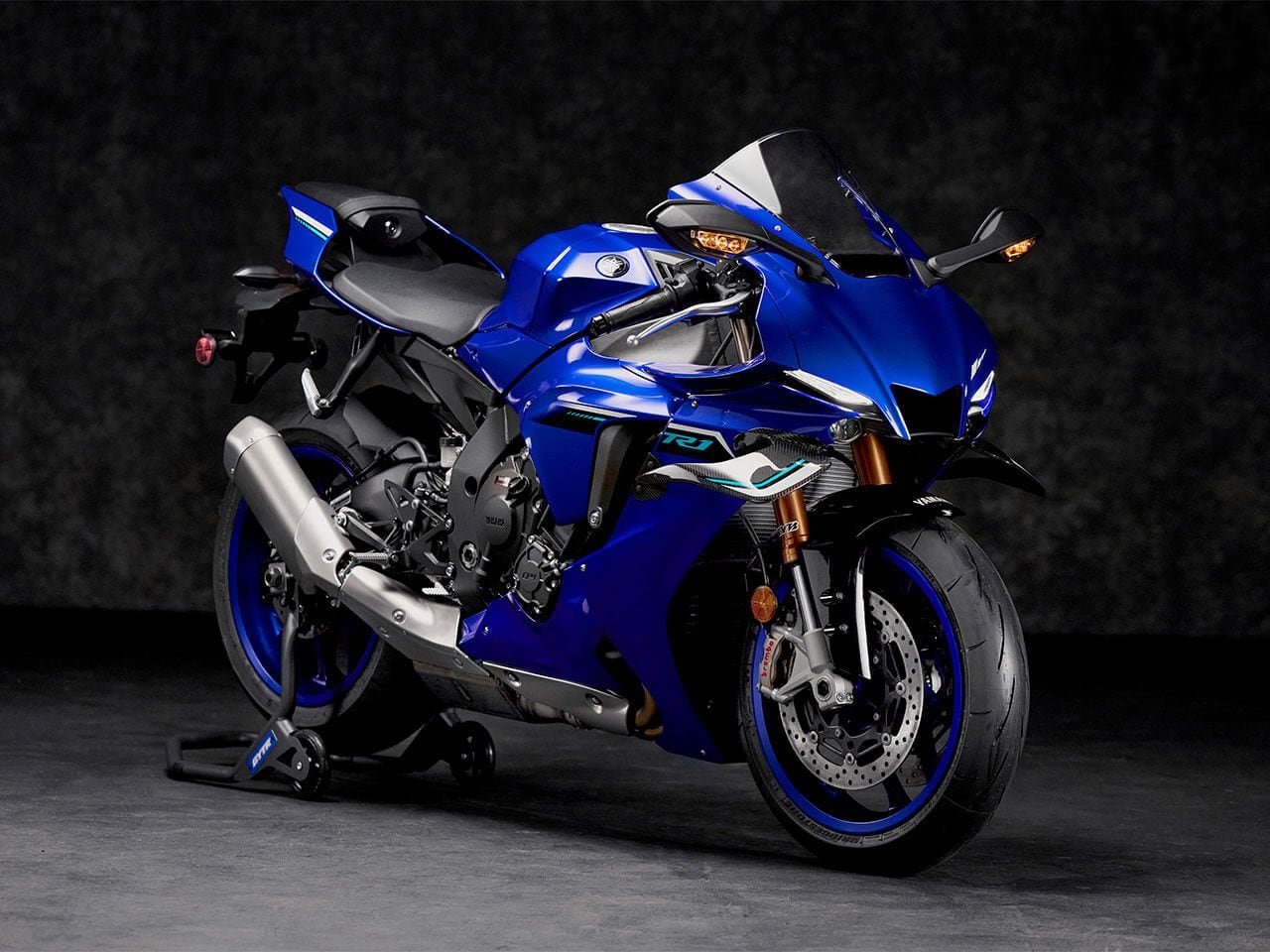 2025 Yamaha YZFR1 & YZFR1M First Look Gallery Cycle World