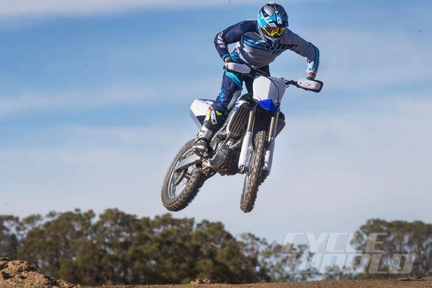 2016 Yamaha YZ450FX Motocrosser Off-Road Motorcycle FIRST RIDE