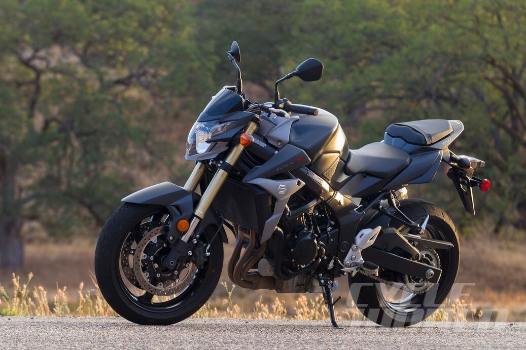 Suzuki Gsx S750 Vs Yamaha Fz 09 Naked Bike Comparison Test Review Specs Cycle World