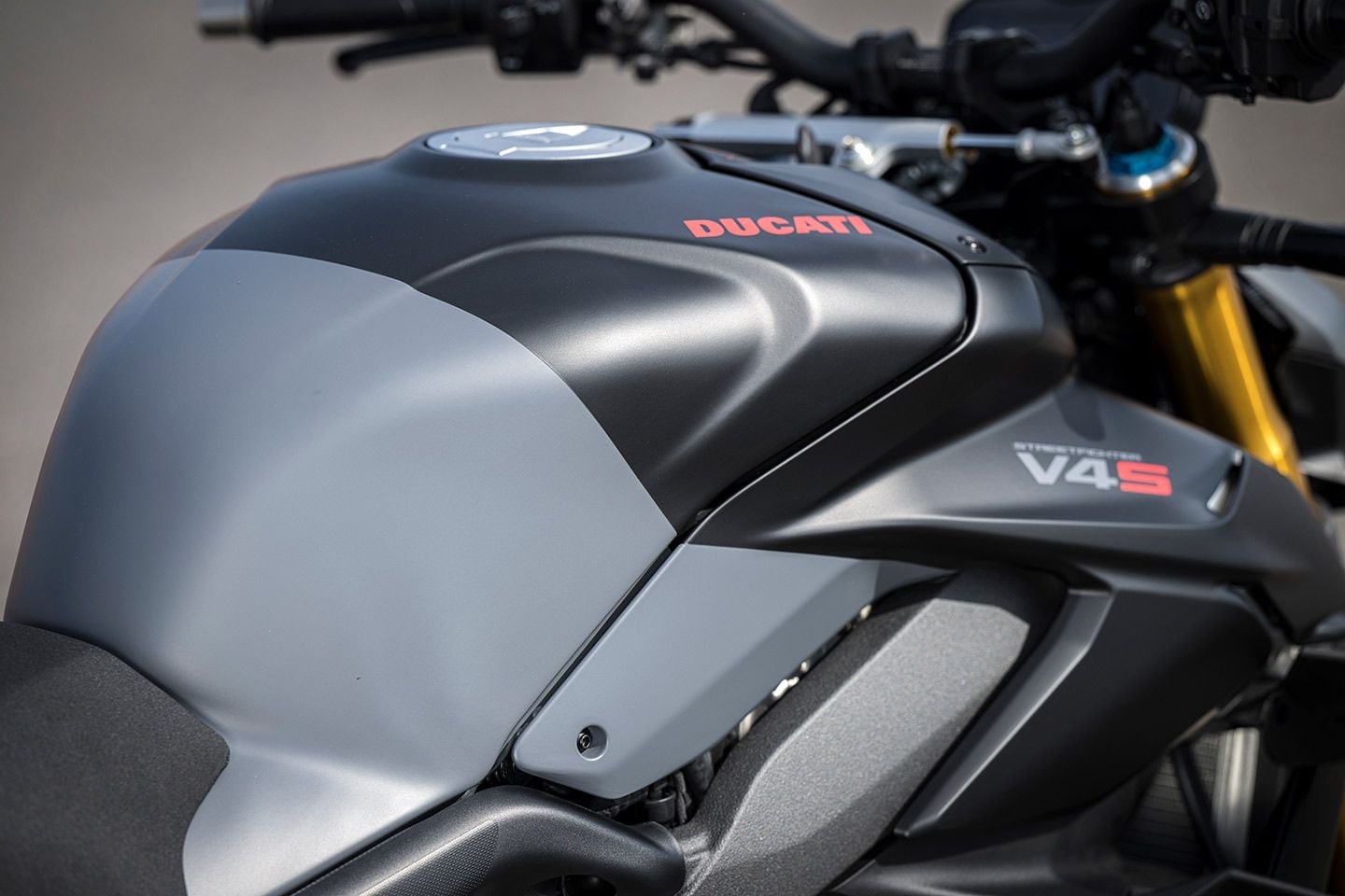 2023 Ducati Streetfighter V4 S First Ride - Motorbike News - The ...