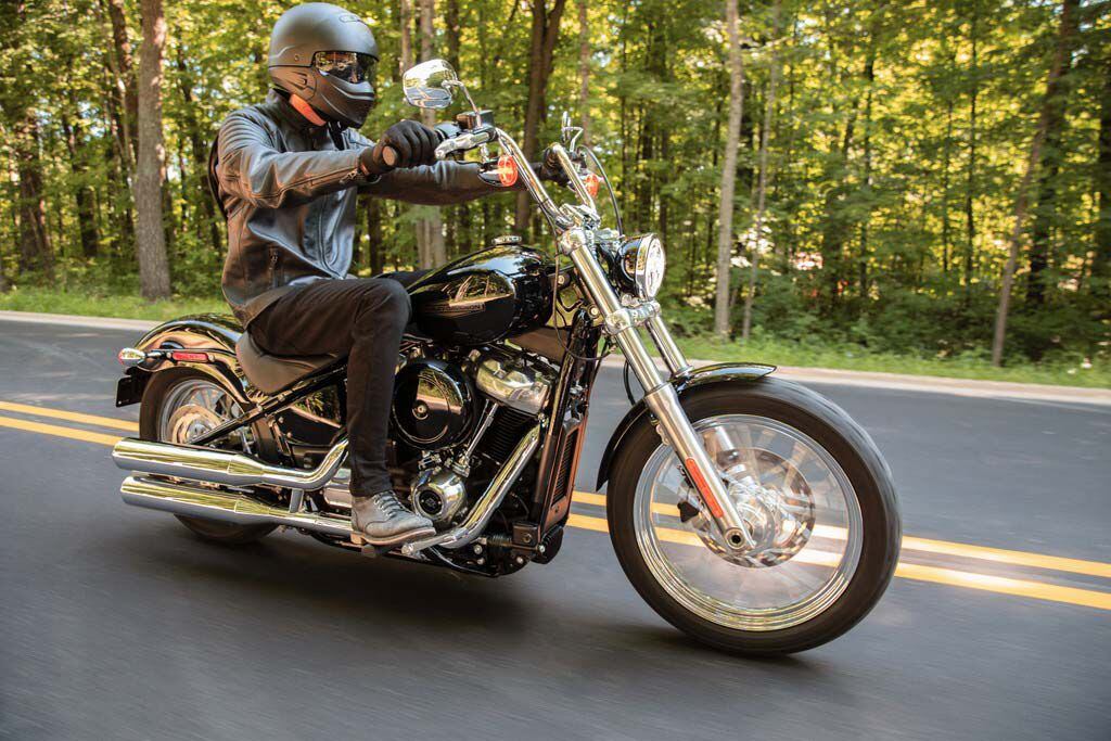 Harley-Davidson Softail Standard (2021 - 24), prezzo e scheda