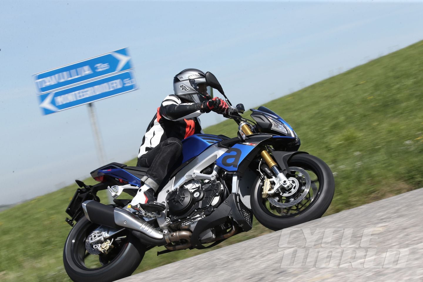 2016 Aprilia Tuono 1100 V4 RR FIRST RIDE Naked Motorcycle Review | Cycle  World