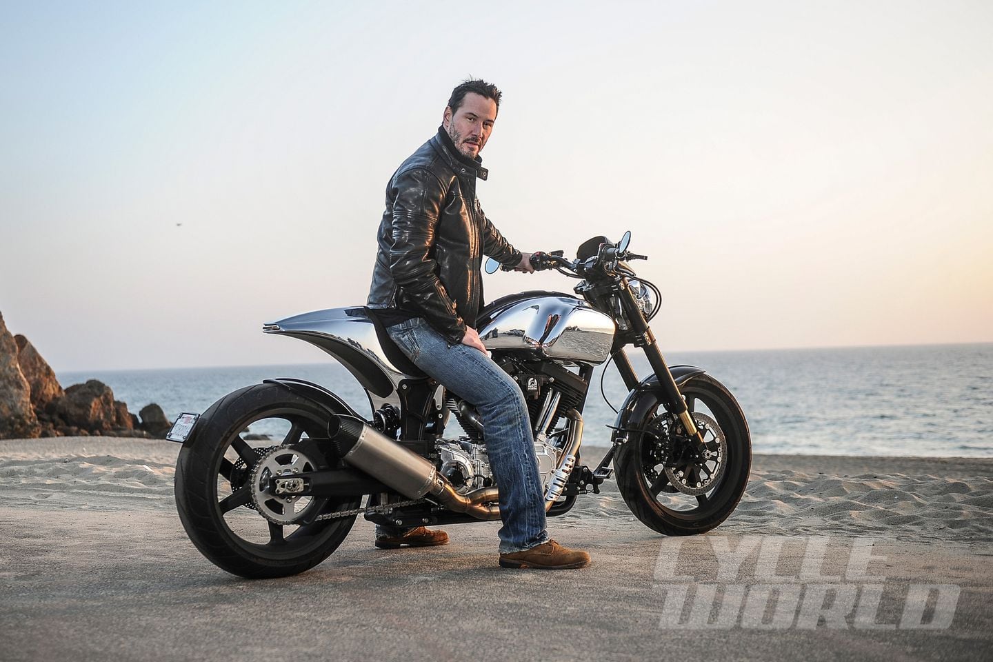 Keanu reeves hot sale custom bikes