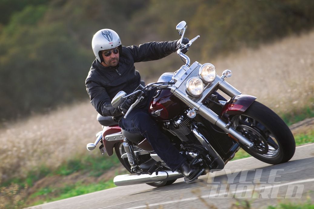 2014 triumph thunderbird deals commander