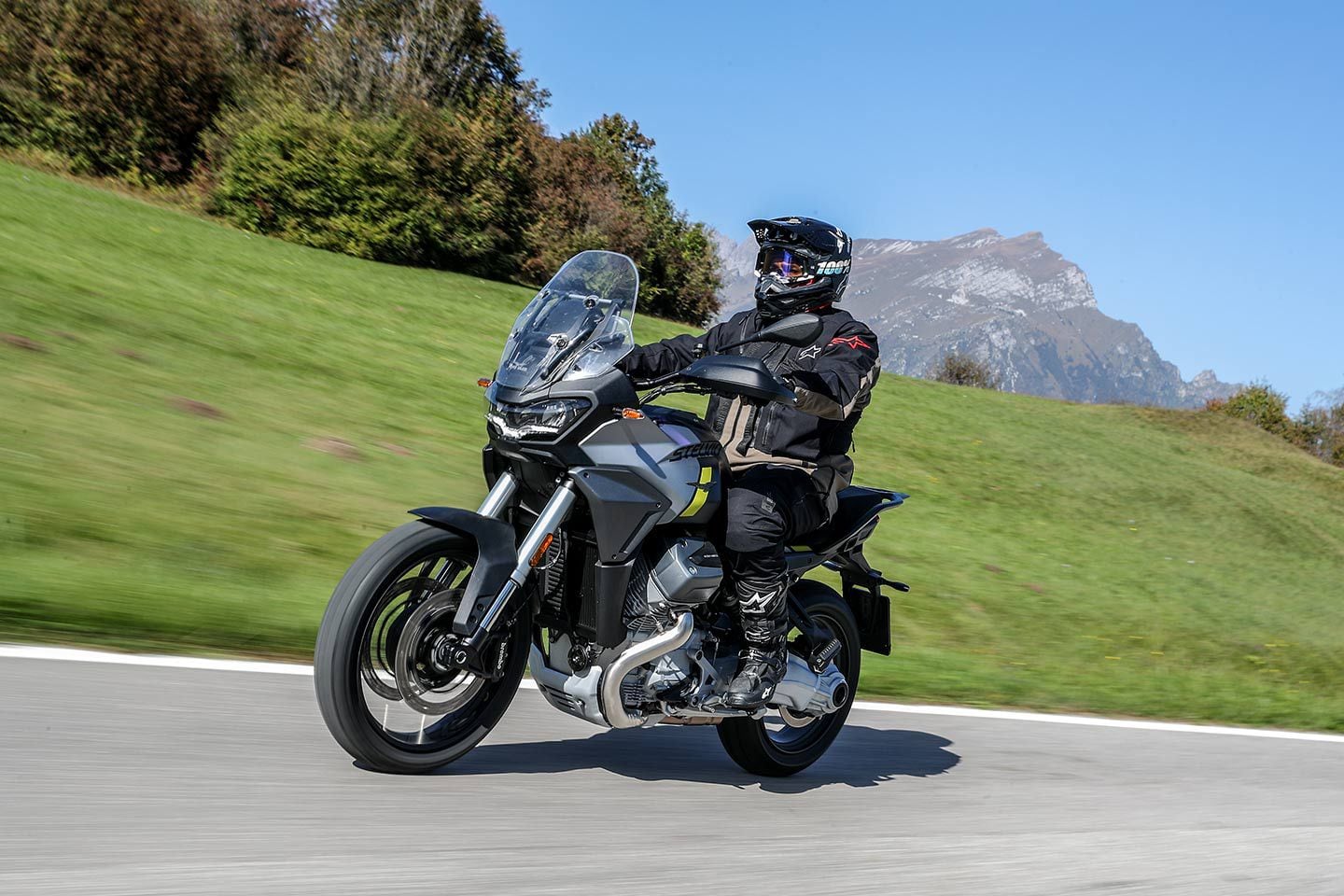 On the Italian autostrada the Stelvio is comfortable at speed with excellent wind protection.