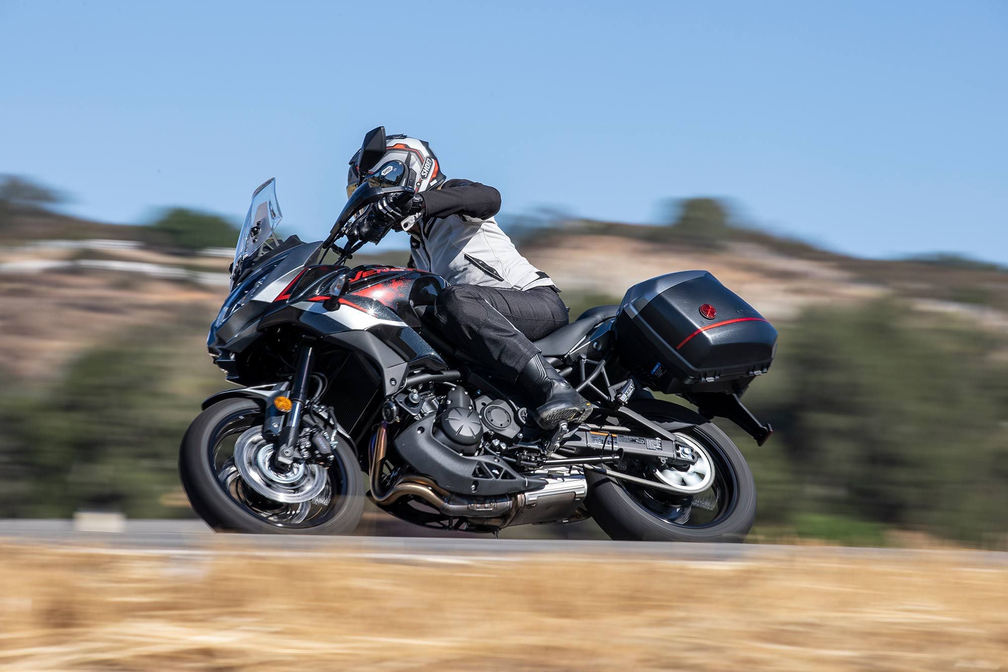 2021 Kawasaki Versys 650 LT First Ride Review - MOTORCYCLE REVIEWS ...