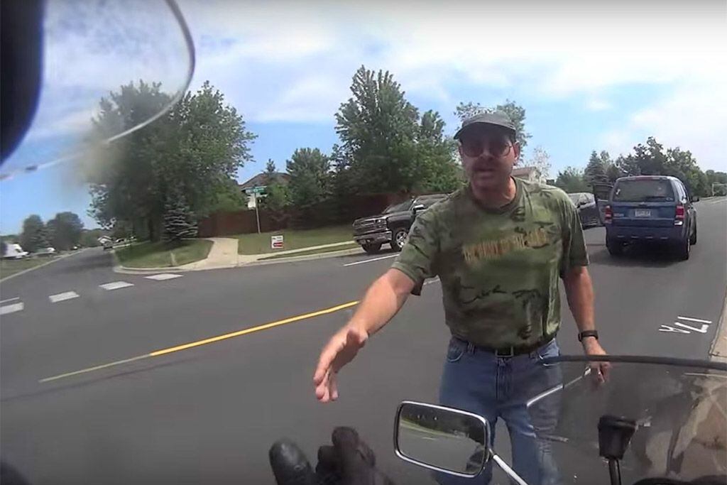 watch-the-exact-opposite-of-road-rage-in-this-near-motorcycle-crash