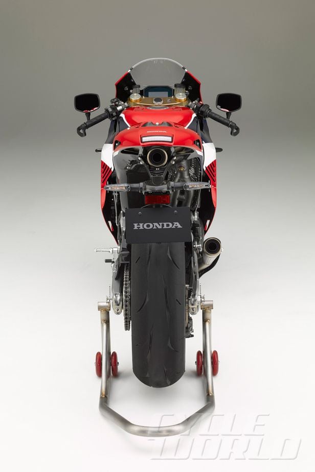 Revealed 16 Honda Rc213v S Street Legal Motogp Replica Racebike Cycle World