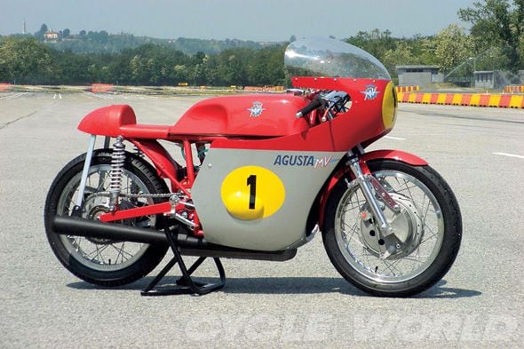 MV Agusta GP 500- Giacomo Agostini's World-Title-Winning GP 500 Replica ...