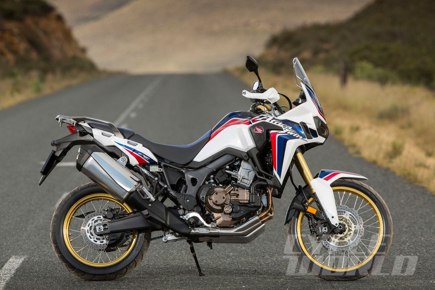 2016 Honda CRF1000L Africa Twin Versus the Rest of the Adventure Bikes ...