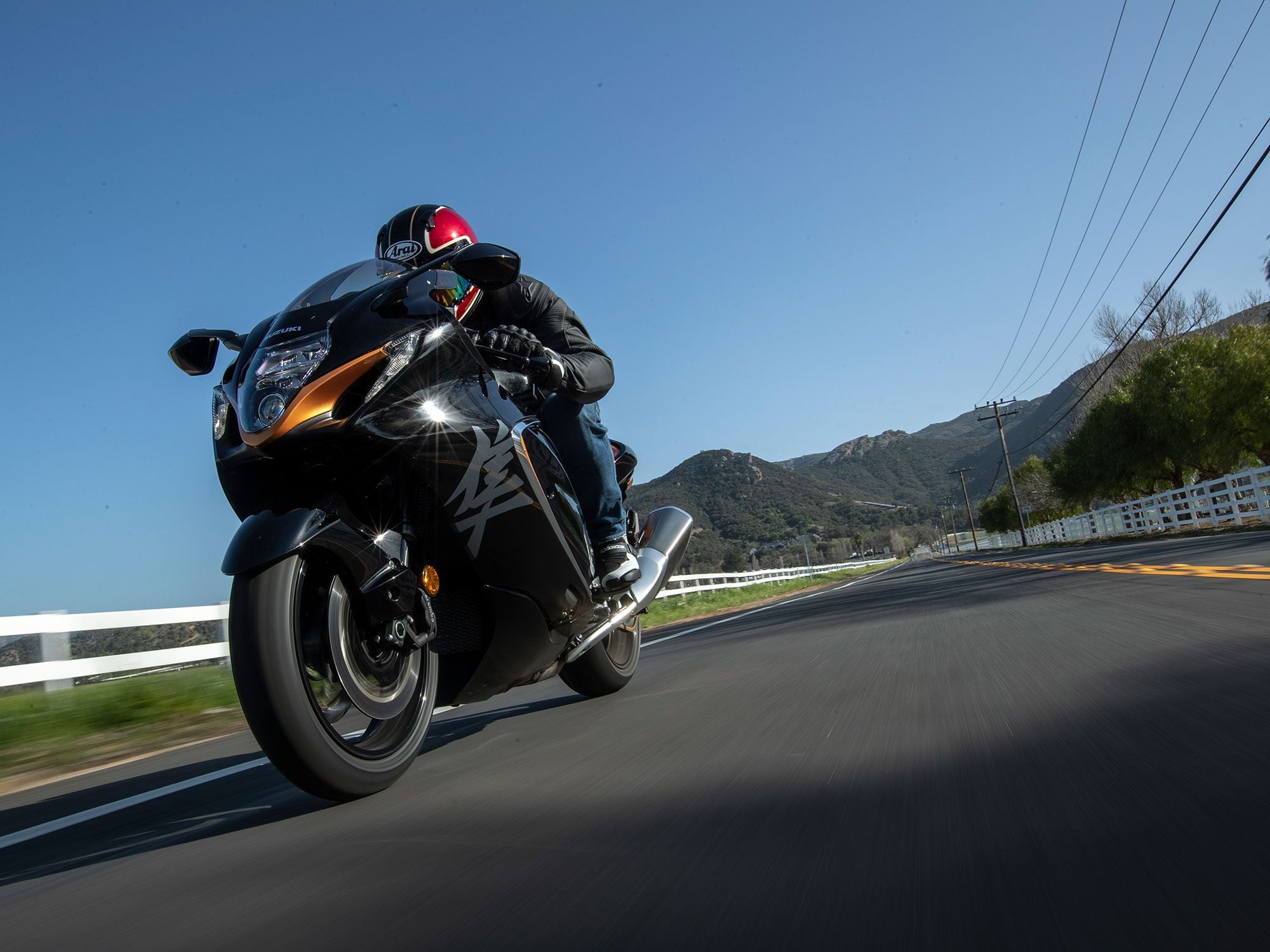 The 2022 Suzuki GSX1300RR Hayabusa is re-engineered and restyled with changes aimed at increasing “real world” performance and maintaining the Hayabusa legend. We did go fast this day, but here we’re going about 28 mph. It’s the job.