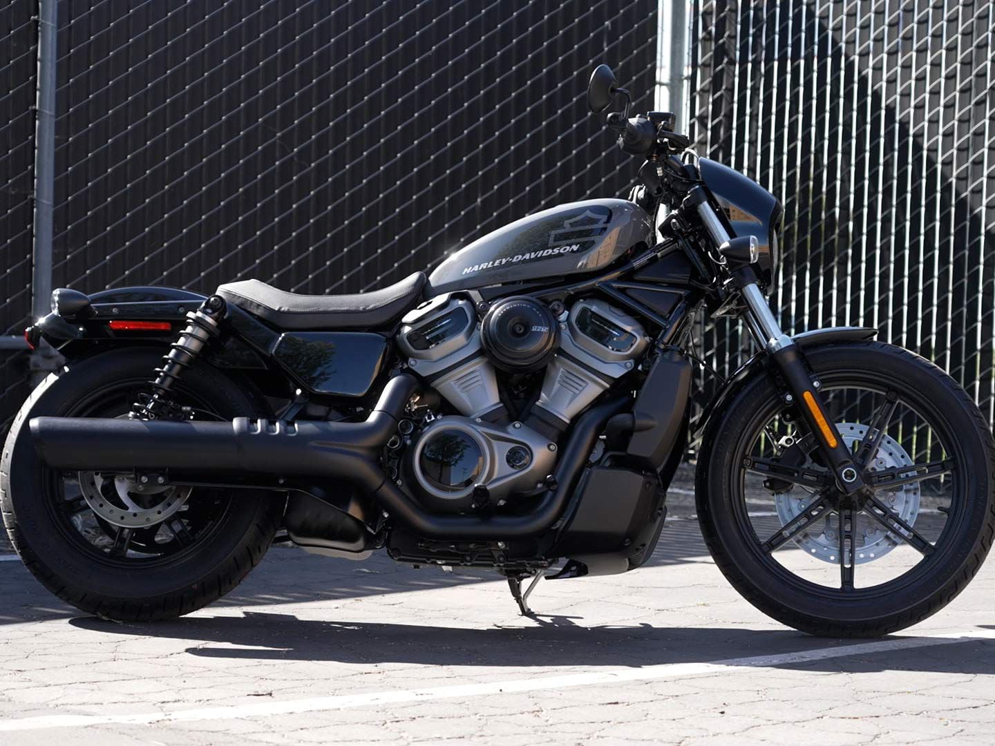 nightster 2022 custom