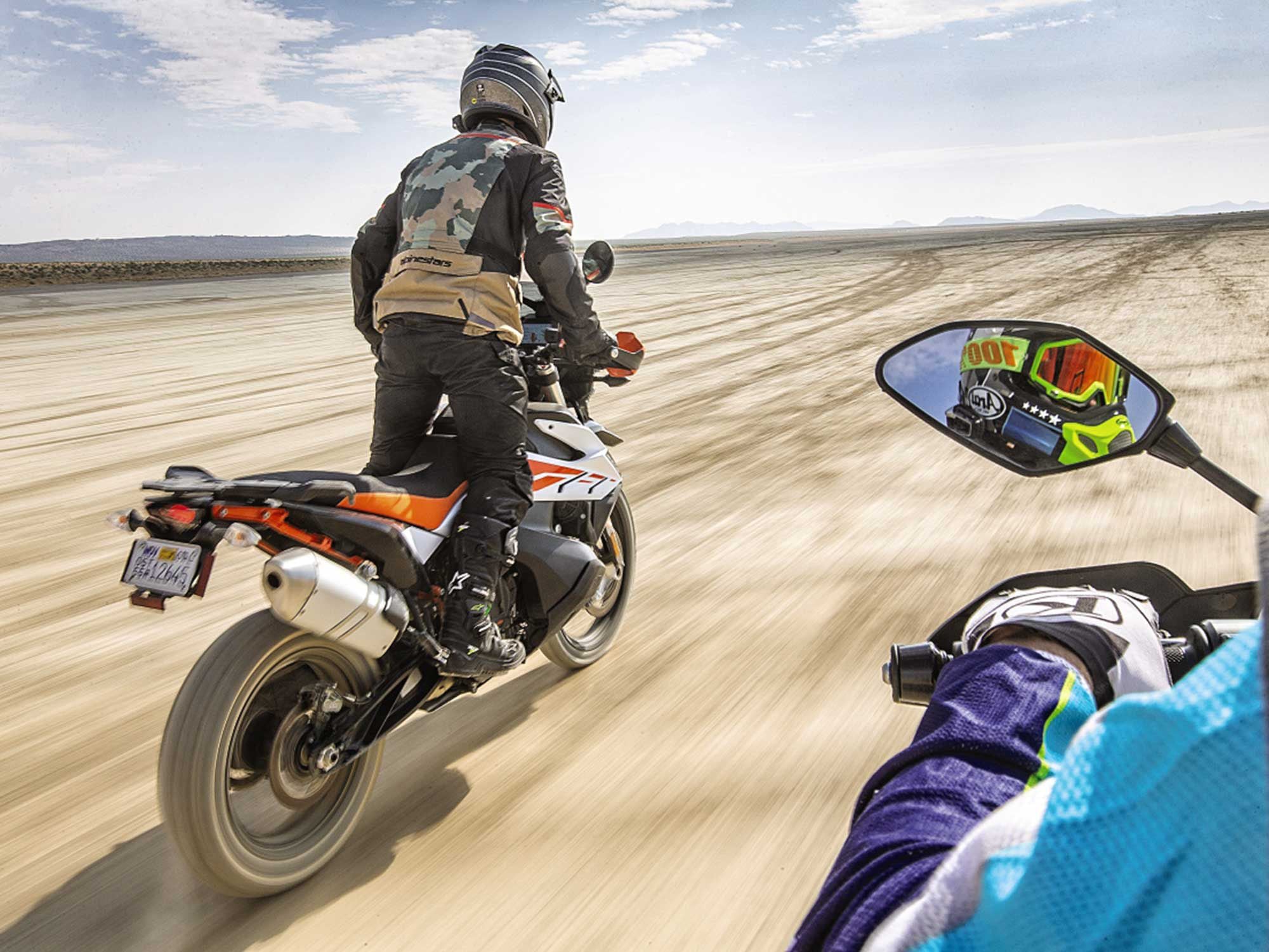 Off the beaten path, standing up, and on the gas­—this is when the 790 Adventure R and Ténéré 700 are at their best.