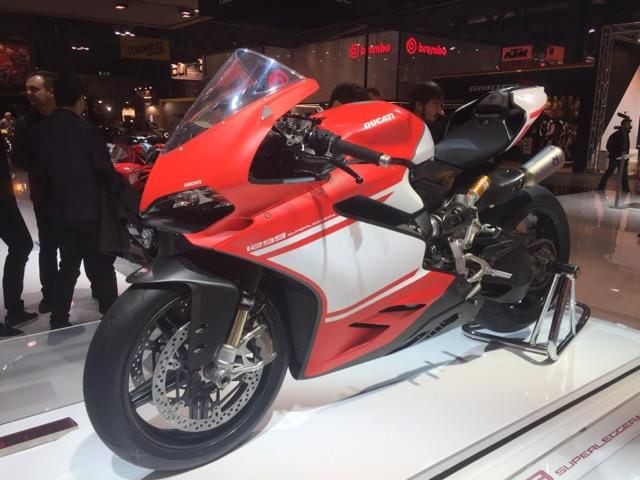 Ducati's 1299 Superleggera Is The Most Powerful Twin-Cylinder ...