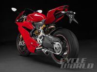 2015 Ducati 1299 Panigale S- Superbike First Ride Motorcycle Review ...