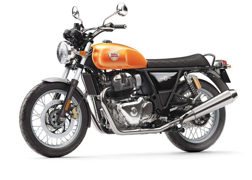 2018 Royal Enfield Interceptor INT 650 and Continental GT 650 At 