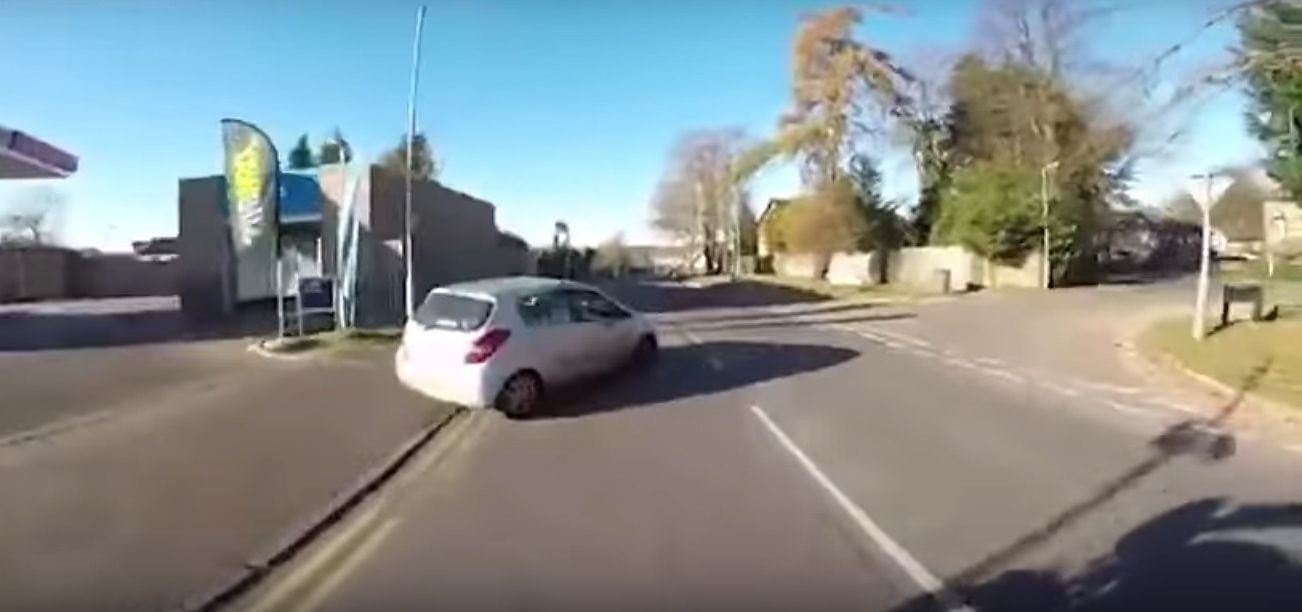 This Video Of A Car Pulling In Front Of A Motorcycle Doesn't End How ...