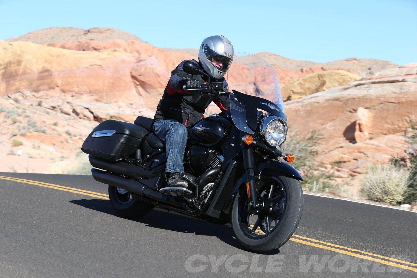 2013 Suzuki Boulevard C90T B.O.S.S.- First Ride Review | Cycle World