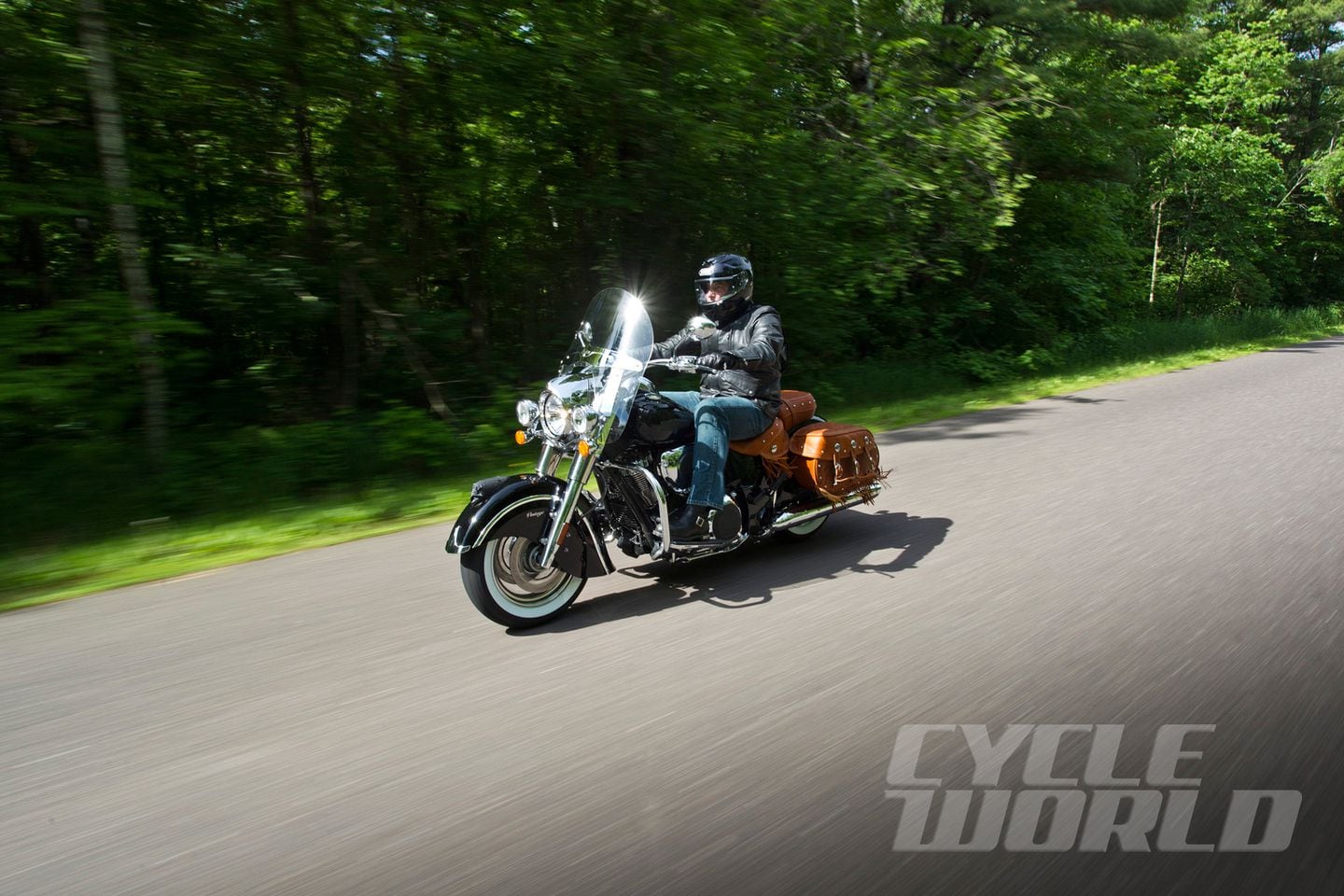 2014 Indian Chief Vintage and Chieftain Bagger- First Ride Review