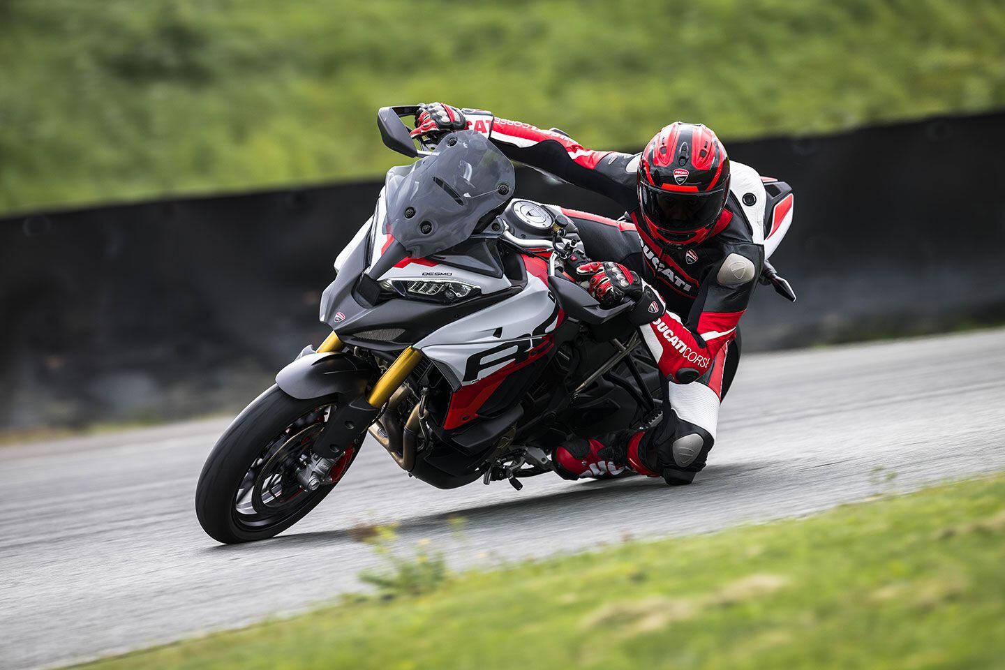 Superbike meets touring: the 2024 Multistrada V4 RS.