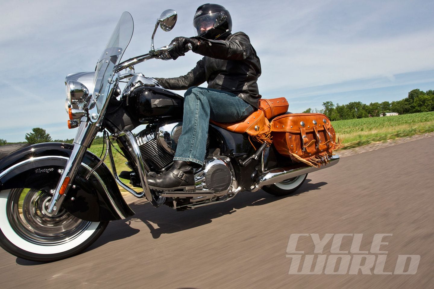 2014 Indian Chief Vintage and Chieftain Bagger- First Ride Review