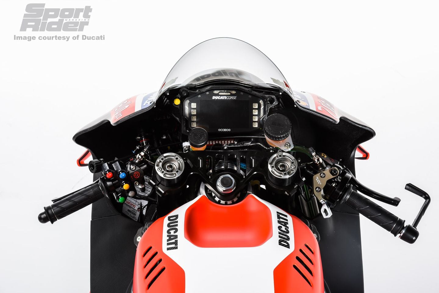 Motogp The 16 Ducati Desmosedici Gp Cycle World