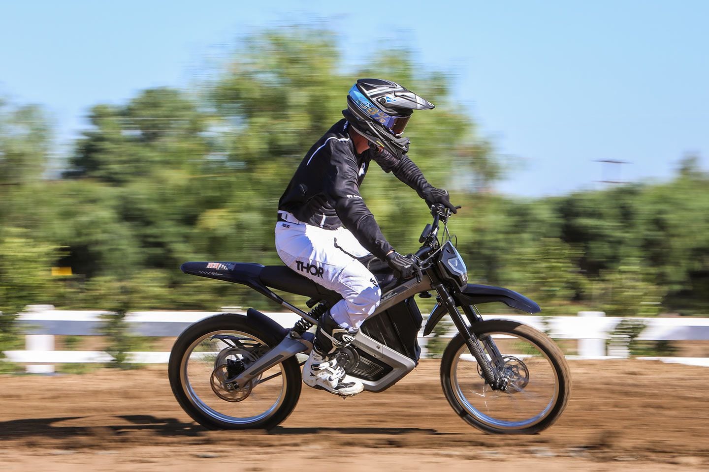 Riding the Rawrr Mantis 72V at the Blackmore Ranch in Menifee, California.