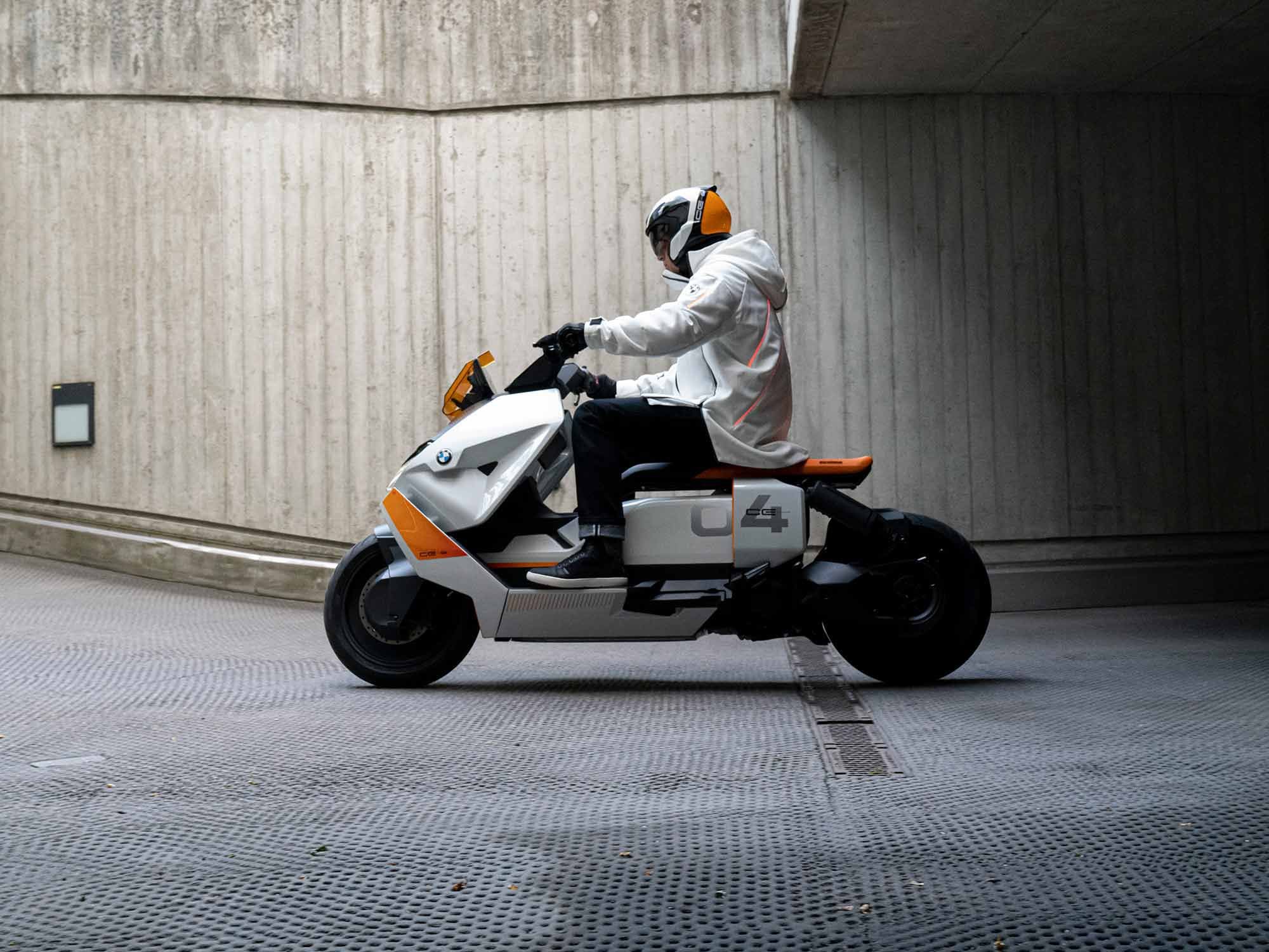Reduced battery weight placed lower in the chassis than the C Evolution scooter is said to make the Definition CE 04 more suitable for the rigors of urban use.
