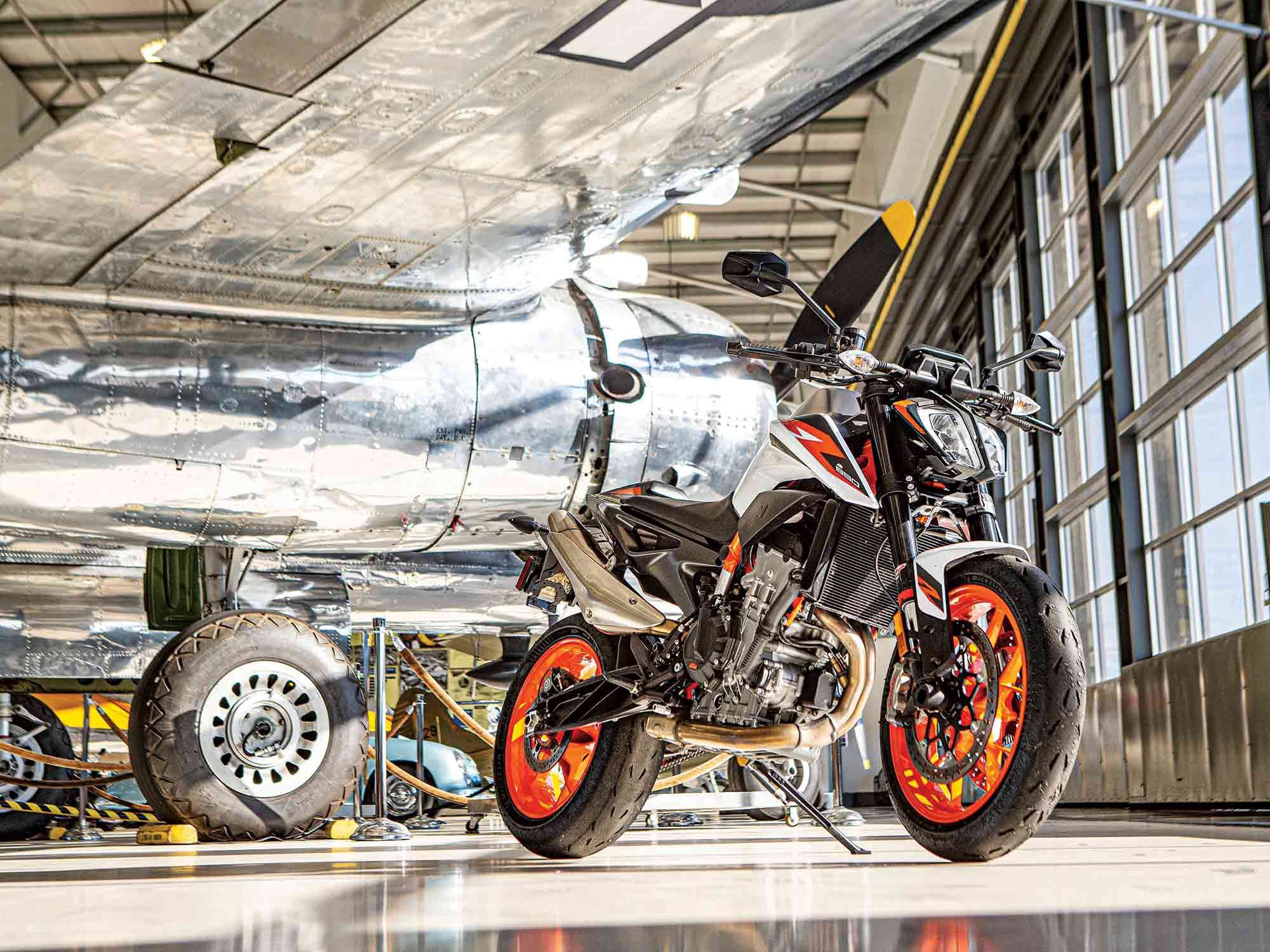 The KTM 890 Duke R is <em>Cycle World</em>’s Best Middleweight Streetbike for 2020.