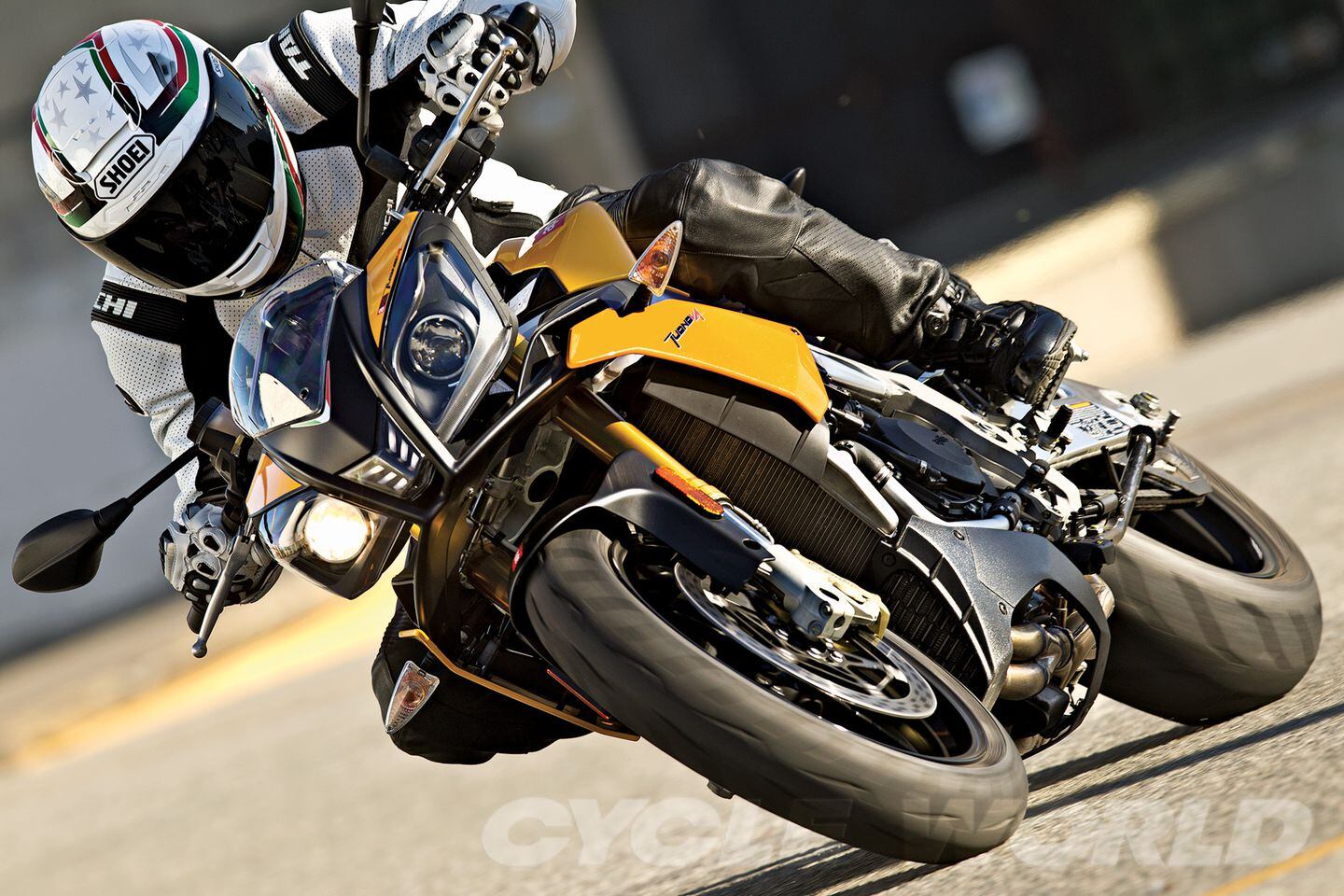 2012 Aprilia Tuono V4 Naked Sportbike Road Test- Dyno, Specs