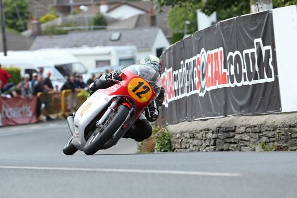 IOMTT: John McGuinness Leads All Star Senior Classic TT Entry | Cycle World