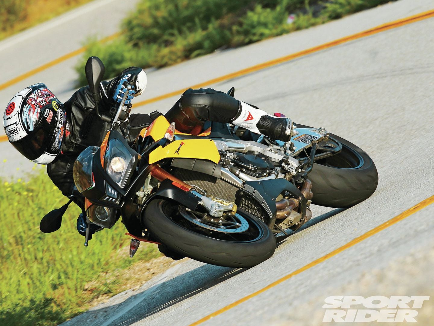 2012 Aprilia Tuono V4 R APRC | Cycle World