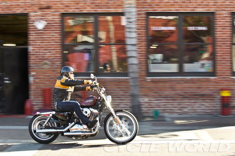 12 Harley Davidson Seventy Two Xl10v Sportster First Ride Cycle World