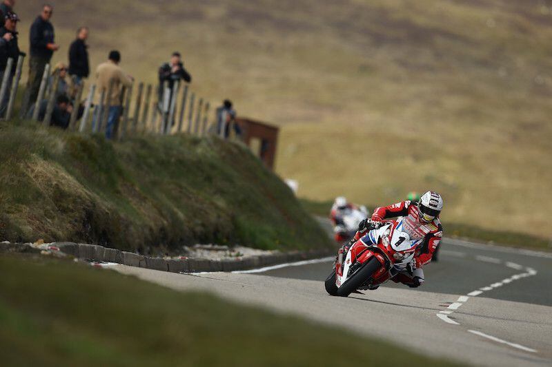 Honda Racing’s Cummins and McGuiness Ready for Action on the Isle of ...