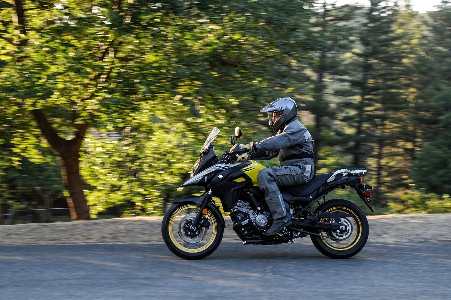 SUZUKI V-STROM 650 XT (2017-on) Motorcycle Review