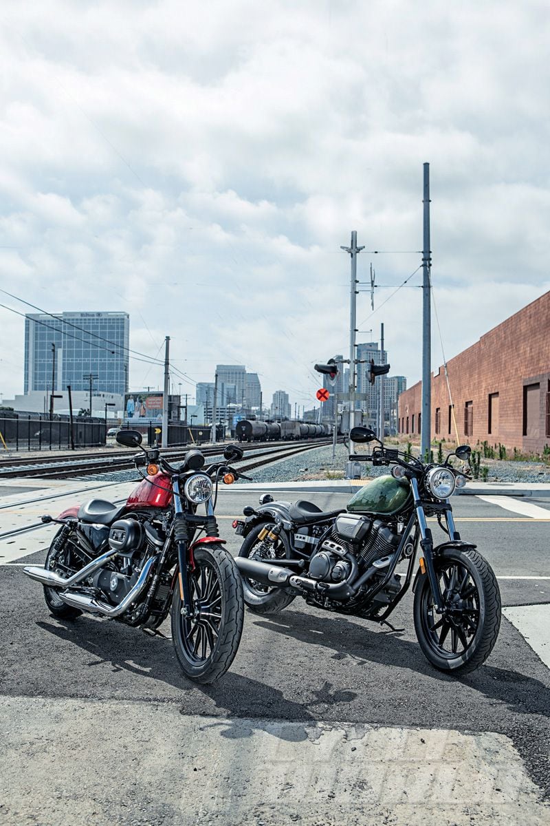 Harley Davidson Iron 883 Price, Specs, Mileage, Reviews, Images