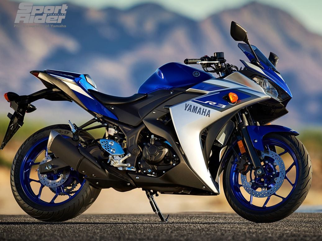 Best sports bike online under 50000