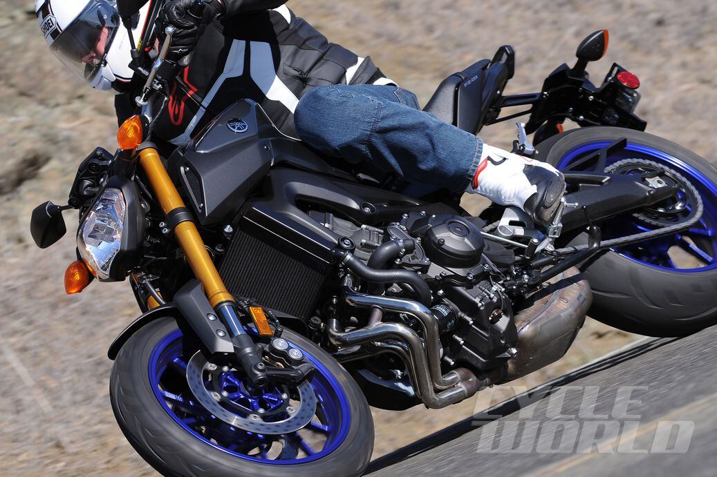 2014 Yamaha FZ-09 First Ride Review- Photos- Pricing- Specs