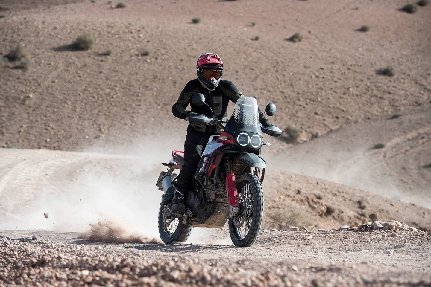 The DesertX Rally’s KYB fork and shock have excellent ground-following ability in the dirt.