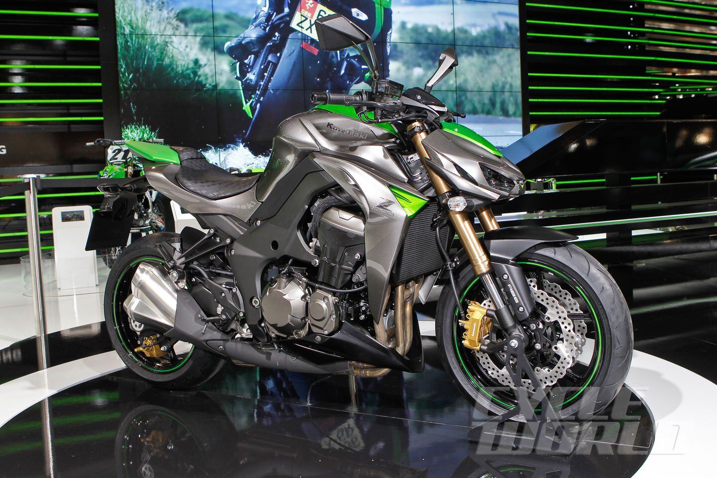 2014 Kawasaki Z1000- First Look Review- Photos | Cycle World
