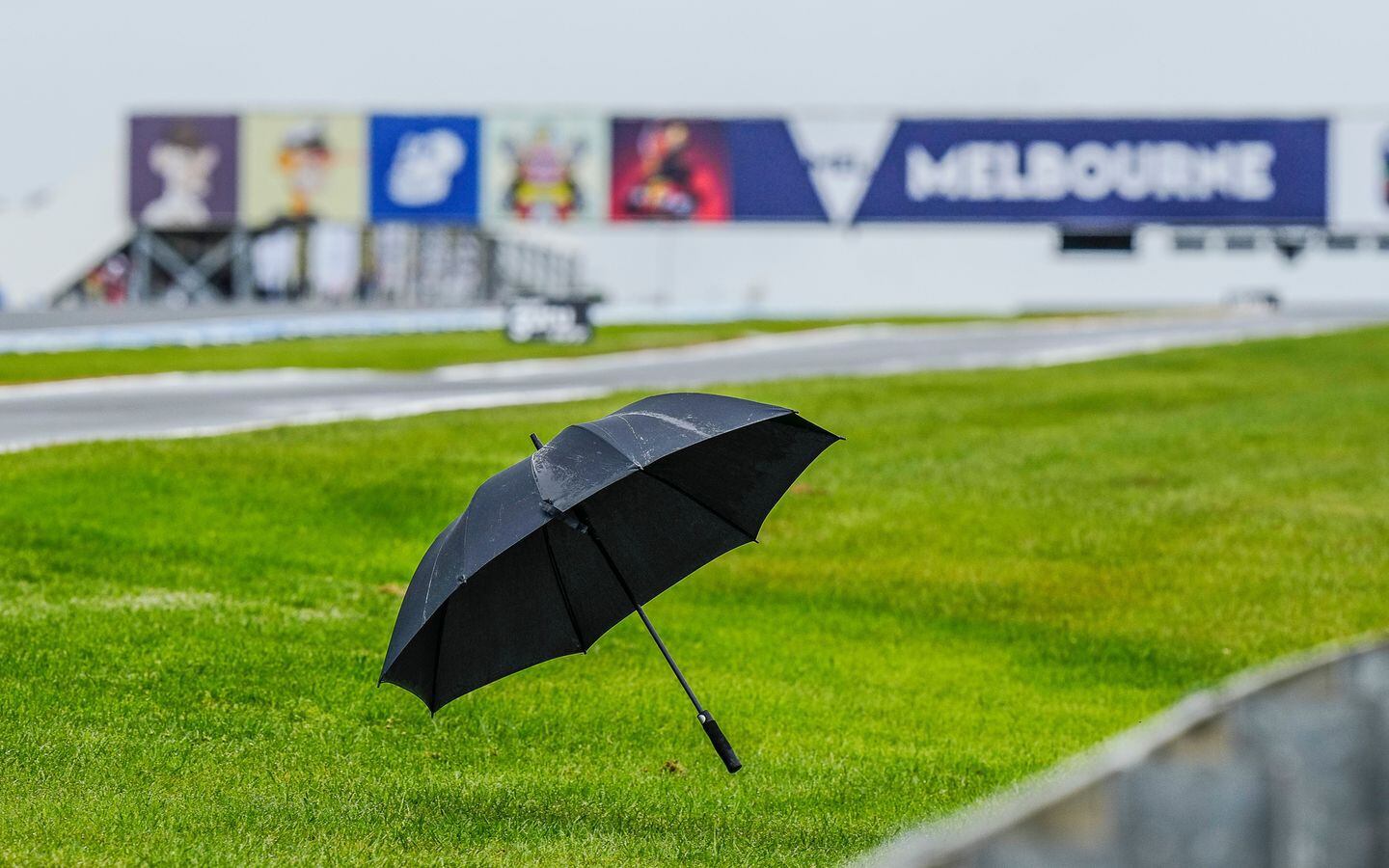 Rain and, more importantly, high winds forced an early end to the weekend, with the rescheduled sprint race being canceled.