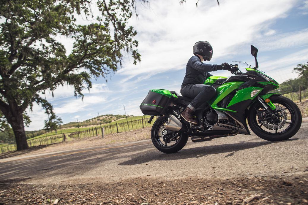 Kawasaki Ninja 1000 India Road Test, Review, Performance, Practicality