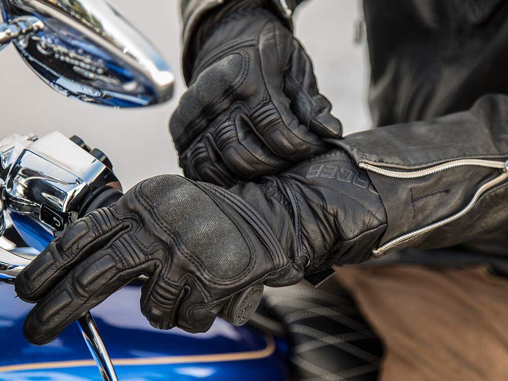 Racer Traveller Gloves Review | Cycle World