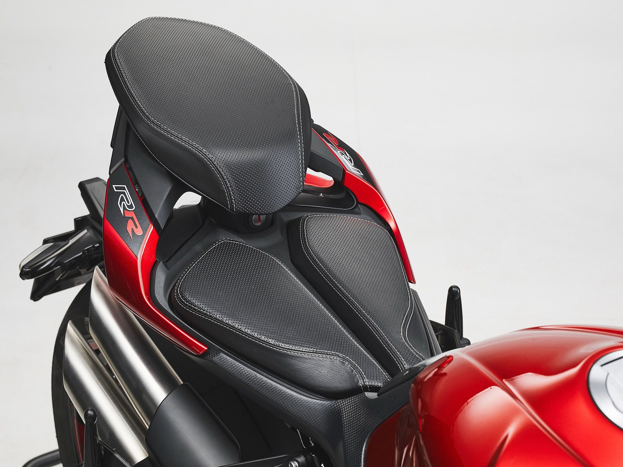 The Brutale’s seat has to be one of the most interesting we’ve ever seen on a production bike. Will it be brutal for a passenger? Only a proper road test will give that answer.