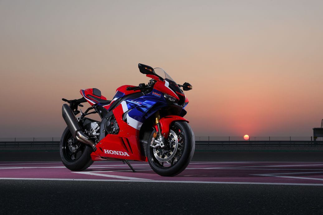 Honda Cbr1000rr R Fireblade Sp First Ride Cycle World