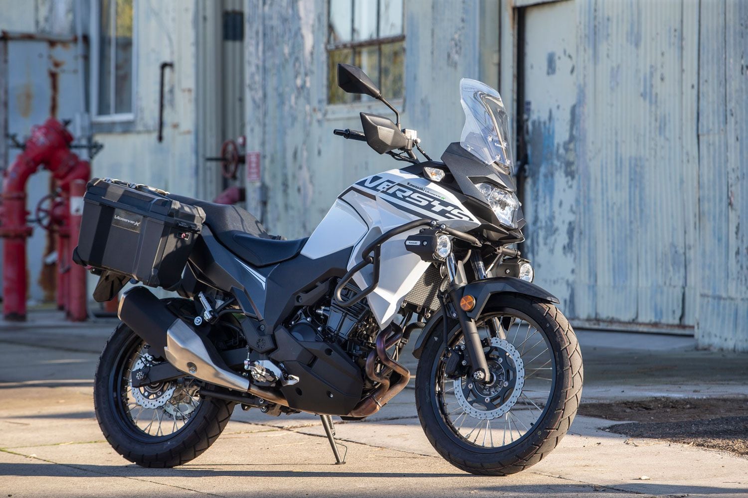 With a low MSRP, the Versys invites riders to look into OEM or aftermarket catalogs.