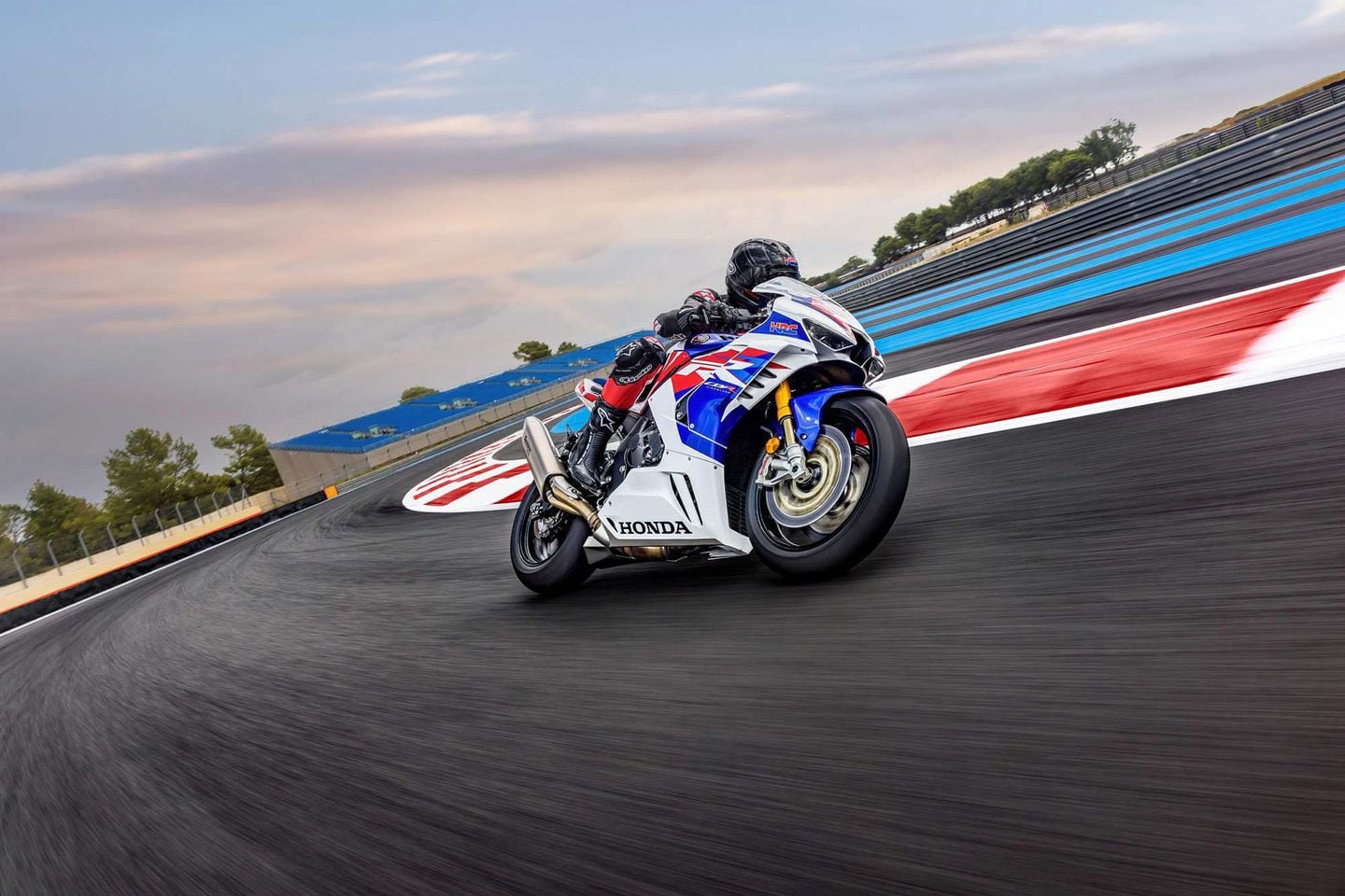 The Fireblade SP is agile yet composed and stable around a racetrack, with great front-end feel.