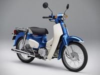 The Honda Super Cub Is Updated For 2018 And Cuter Than Ever | Cycle World