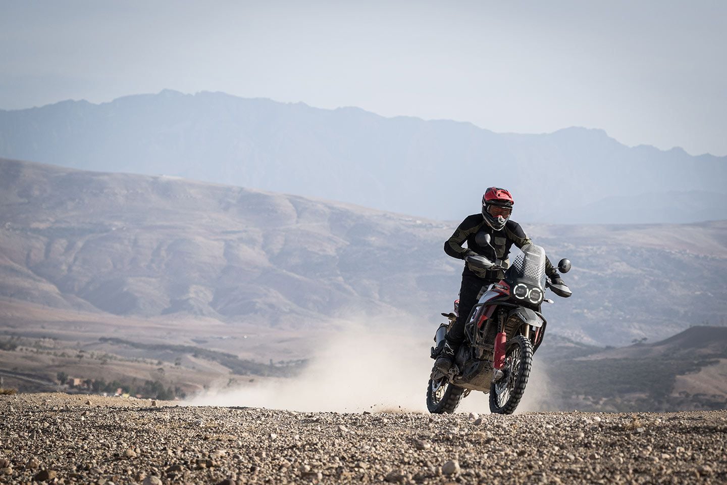 Changing modes is easy and quick, allowing the rider to stay focused on what’s ahead rather than what is on the dash.